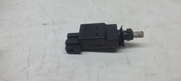 Brake pedal sensor switch