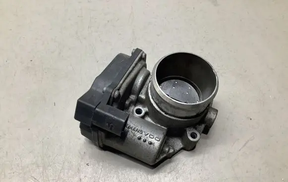 Audi A4 S4 B7 8E 8H Throttle valve 06F133062G