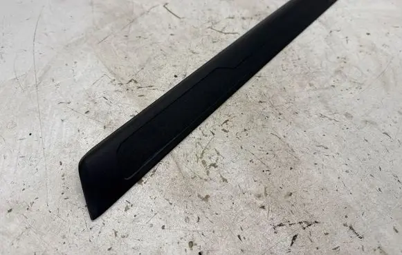 Audi Q3 F3 Front sill trim cover 83A853373