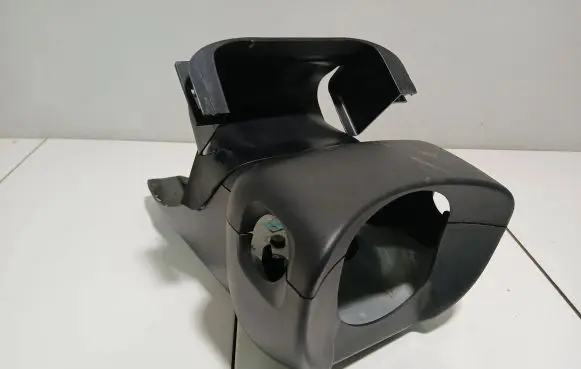 Volvo V50 Steering wheel column trim 02110612