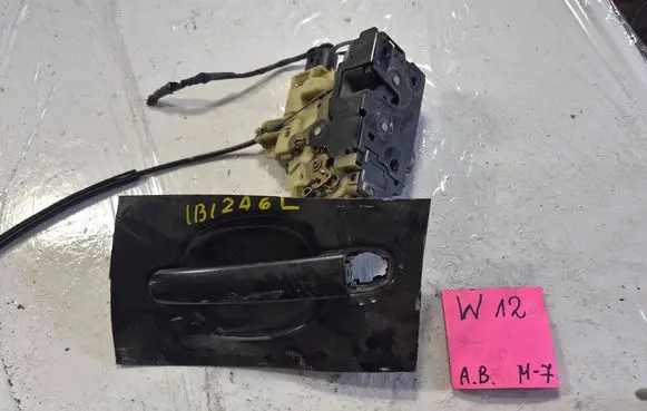 Seat Ibiza III (6L) Front door lock 15AMC3B1837015AM 991990101