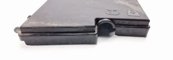 Volvo V50 Fuse box cover 30679510