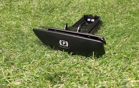 Mercedes-Benz C W204 Hand brake release handle A2044200177