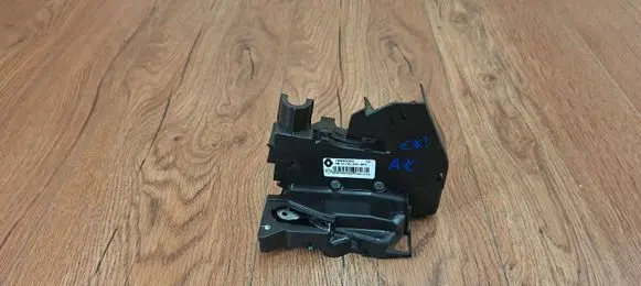 Renault Megane IV Rear door lock 825032022R 825039969R