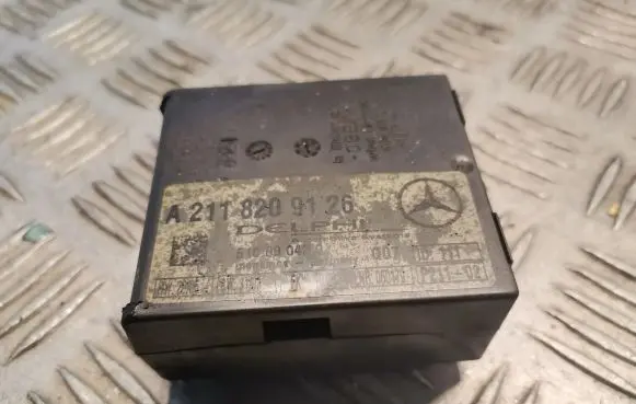 Mercedes-Benz CLK A209 C209 Alarm control unit/module 2118209126