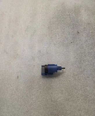 Audi A4 S4 B6 8E 8H Clutch pedal sensor 1J0927189F 19322013