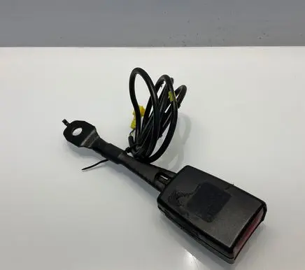 Mercedes-Benz CLS C219 Front seatbelt buckle 2118602469 603136400D A2118602469