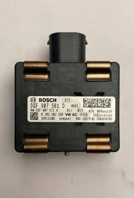 Volkswagen Golf VII Distronic sensor radar 3QF907561D 0203302268