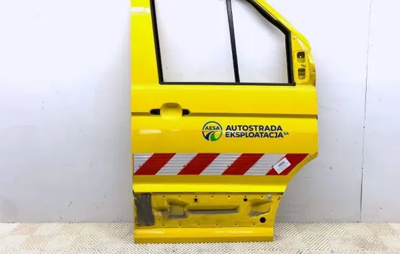 Volkswagen Crafter Front door