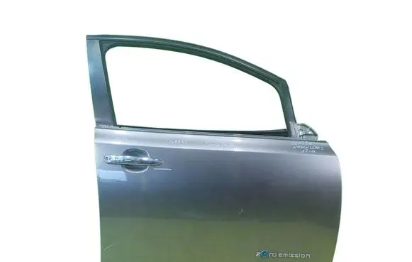Nissan Leaf I (ZE0) Front door PRZOD PRAWE