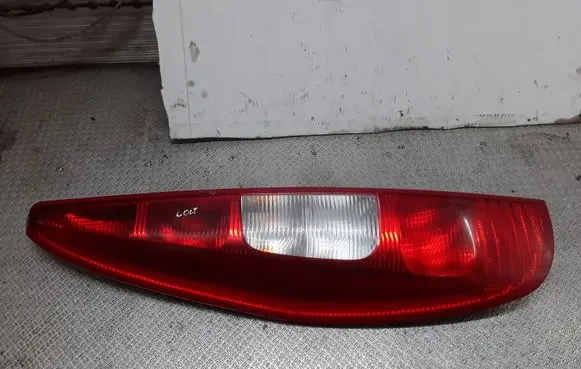 Rear/tail lights
