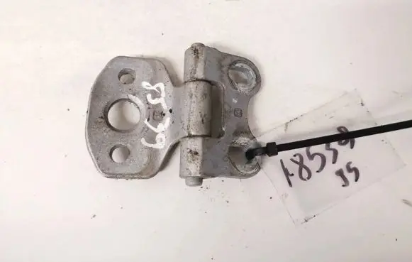 Mercedes-Benz E W210 Rear door lower hinge