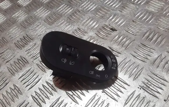 Seat Ibiza III (6L) Headlight level height control switch