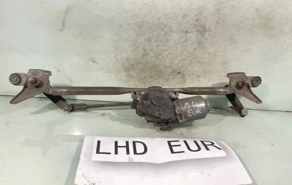Mazda 6 Front wiper linkage and motor