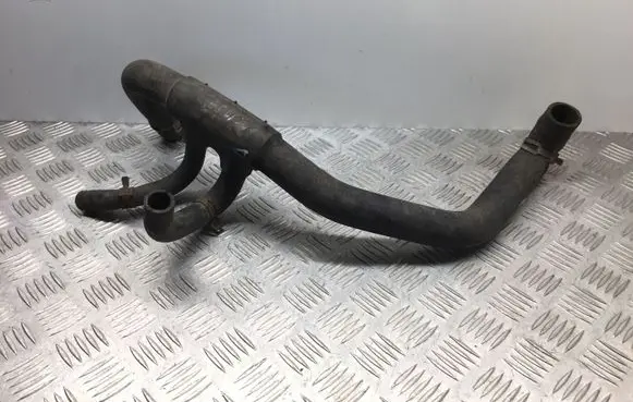 Volkswagen Transporter - Caravelle T4 Engine coolant pipe/hose 044121101