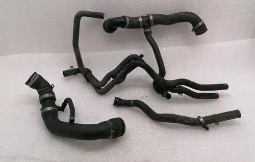 Mercedes-Benz SL R230 Oil cooling pipe A2305011583
