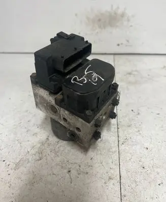 Audi A4 S4 B5 8D ABS Pump 8E0614111AB 0265216559
