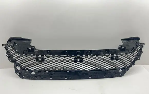 Land Rover Evoque II Front bumper lower grill K8D217F791EC K8D217F791 ACCM8D217F791GA