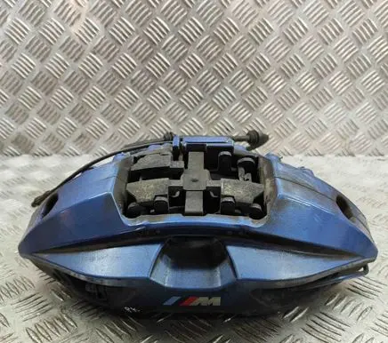 BMW X7 G07 Front brake caliper 6887555