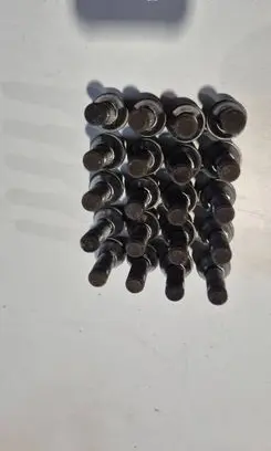 Volvo XC90 Nuts/bolts 