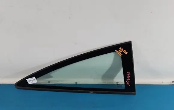 Opel Corsa D Rear side window IMPRK1531076