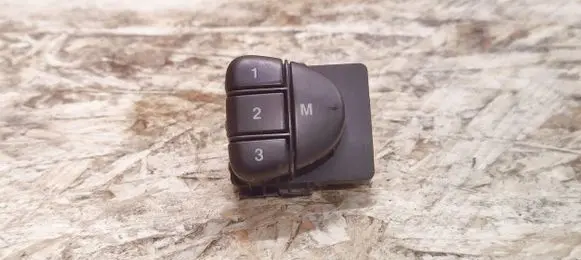 Jaguar XJ X350 Seat memory switch 2W9314776BB