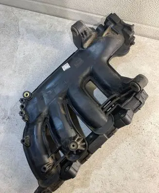 Mercedes-Benz C W204 Intake manifold A2711400601