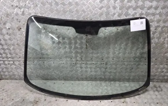 Land Rover Freelander Front windscreen/windshield window 