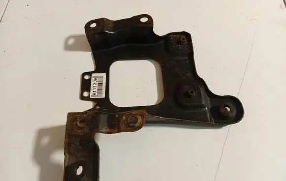 Ford C-MAX I Battery bracket 3M51R6K034AF