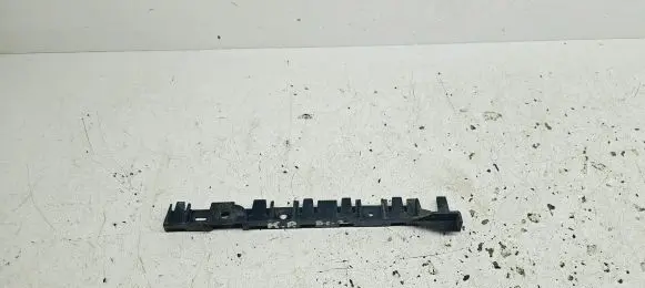 BMW 1 E81 E87 Fender mounting bracket 777118159