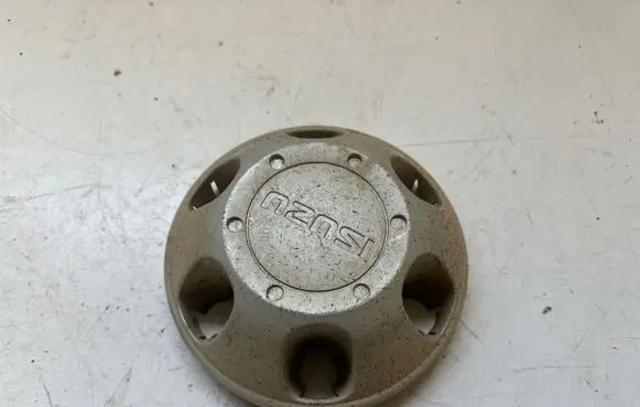 Isuzu D-Max Original wheel cap 