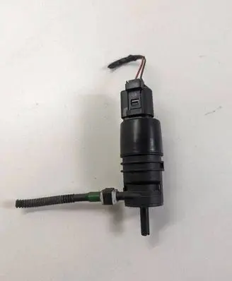 BMW 3 F30 F35 F31 Windscreen/windshield washer pump 7302588 13264011 3437376