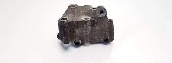 Peugeot 406 Engine mounting bracket 9628311880