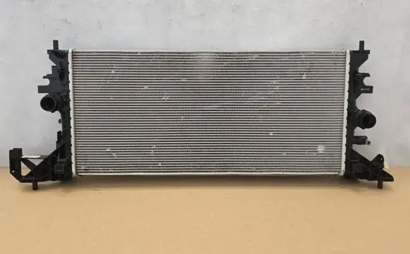 Opel Astra K Coolant radiator 3169A2 39146897 427460812