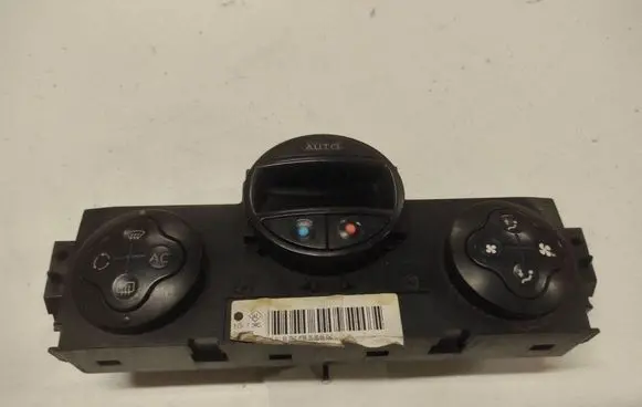 Renault Megane I Climate control unit 8200344840