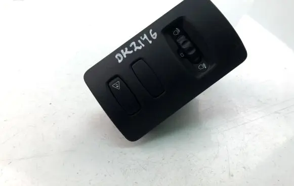 Renault Megane II Light switch 8200379685