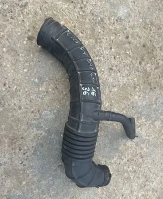Ford Galaxy Intercooler hose/pipe