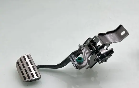 KIA Sportage Brake pedal 32800F1745