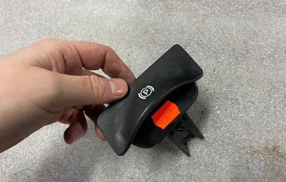 Mercedes-Benz E W211 Hand brake release handle 2114370020