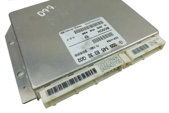 Mercedes-Benz A W168 Engine control unit/module 0295458332