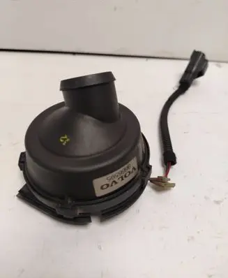 Volvo V70 Engine control unit/module fan 0130002843