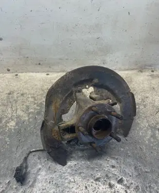 Volvo V50 Front wheel hub