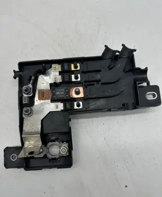 Volvo C40 Fuse box set 32359475