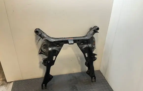BMW 5 E60 E61 Front subframe 6780302 10353212