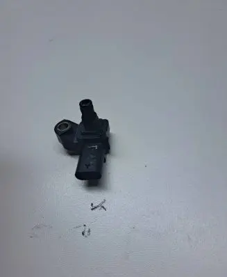 BMW 5 F10 F11 Air pressure sensor 8637896