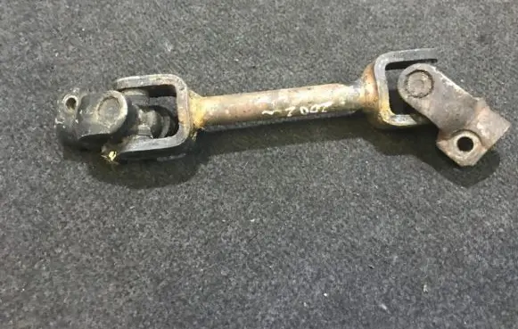 Mitsubishi Pajero Steering column universal joint