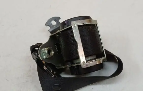 Opel Corsa D Rear seatbelt 609160500A
