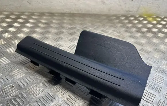 KIA EV6 Rear sill trim cover 85875CV000