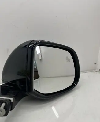 Rear view mirror (interior)