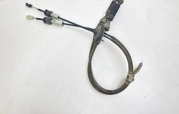 Honda CR-V Gear shift cable linkage